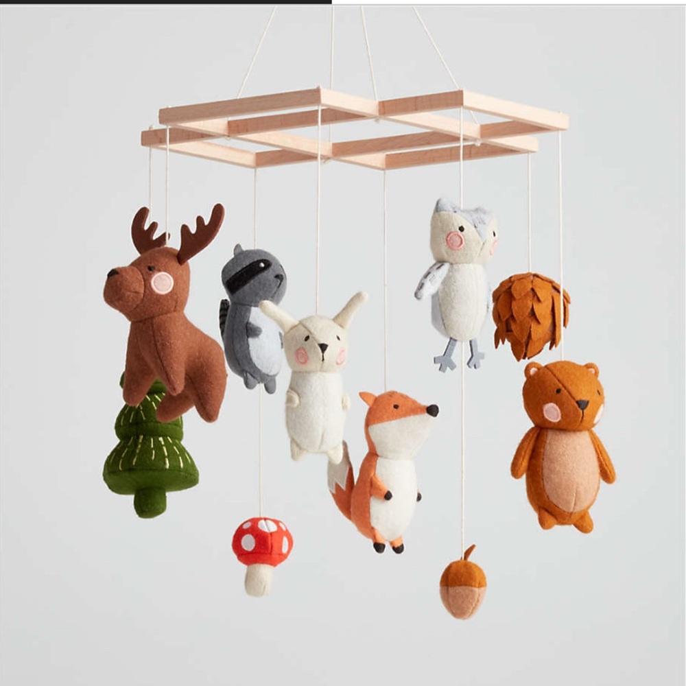 Crate and Barrel Woodland Animal Mobile EUC